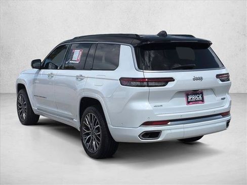 Used 2025 Jeep Grand Cherokee L Summit AWD/4WD image 7