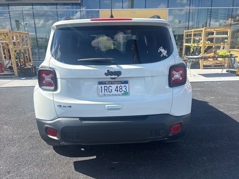 Used 2021 Jeep Renegade Latitude image 5