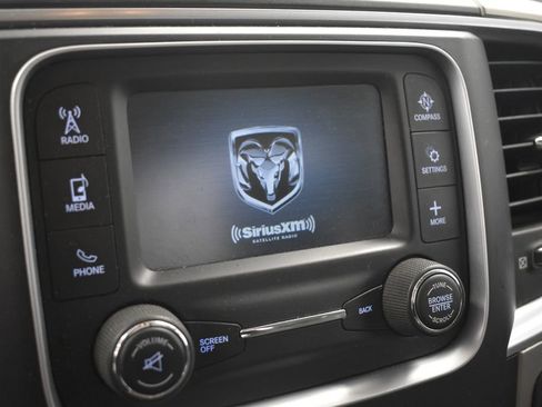 Used 2014 RAM 2500 SLT w/ Popular Equipment Group image 43