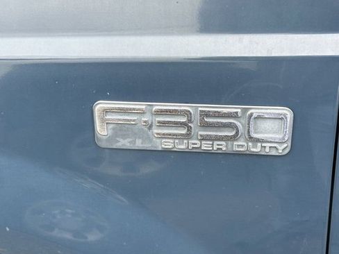 Used 2002 Ford F350 XL image 10