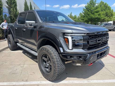 Used 2025 Ford F150 Raptor w/ Equipment Group 803A Raptor R AWD/4WD image 3