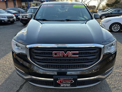 Used 2018 GMC Acadia SLE w/ LPO, Floor Liner Package image 2