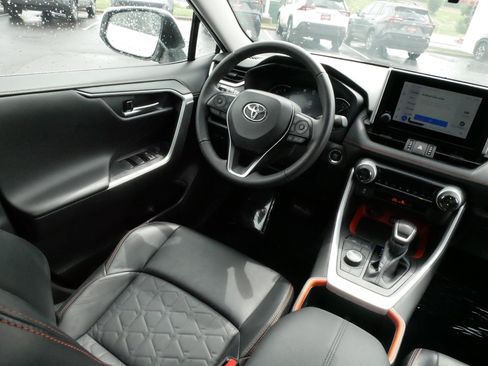 Certified 2024 Toyota RAV4 Adventure AWD/4WD image 9