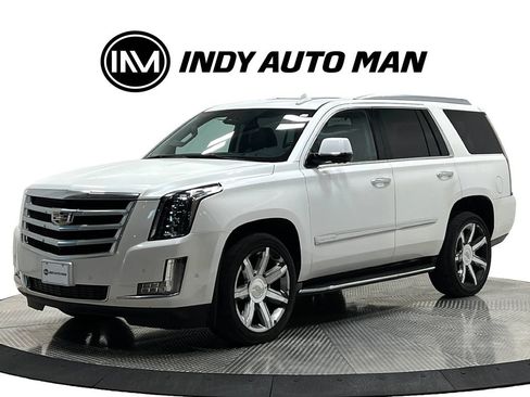 Used 2017 Cadillac Escalade Luxury AWD/4WD image 8