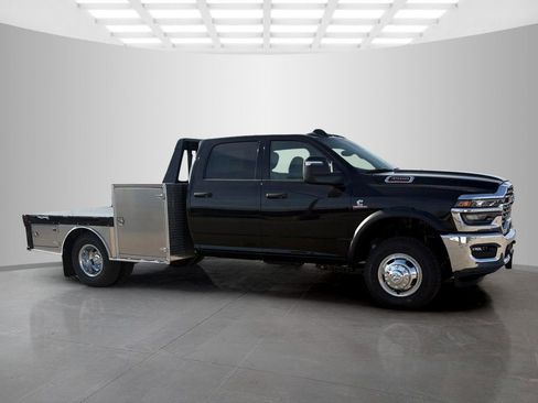 New 2026 RAM 3500 Tradesman AWD/4WD image 2