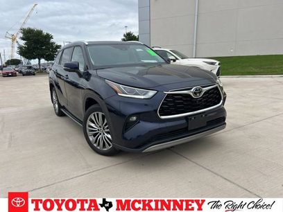 Used 2023 Toyota Highlander Platinum