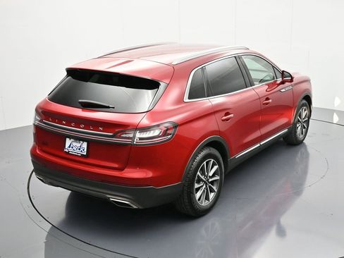 Used 2021 Lincoln Nautilus FWD image 42