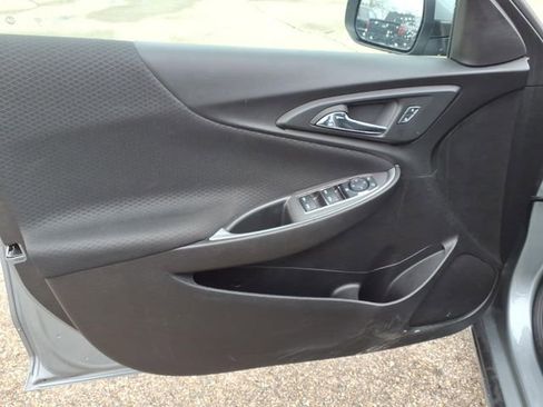 Used 2024 Chevrolet Malibu LT image 12