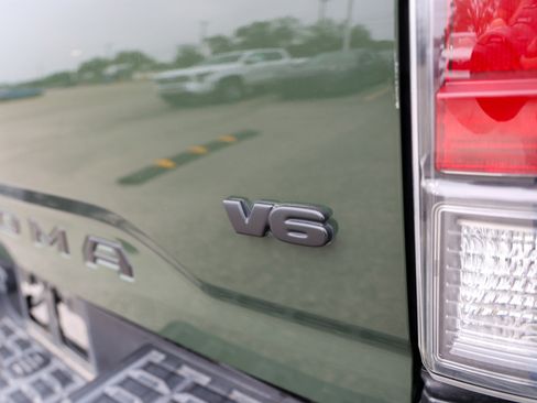Certified 2022 Toyota Tacoma TRD Sport RWD image 11