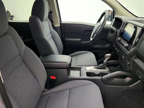 Used 2025 Nissan Frontier S AWD/4WD image 21