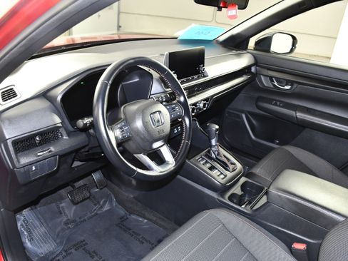 Certified 2025 Honda CR-V Sport image 2