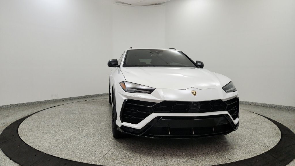 Used 2020 Lamborghini Urus AWD/4WD image 8