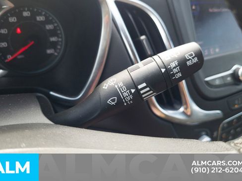 Used 2024 Chevrolet Equinox LT image 16