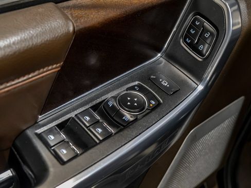 Used 2024 Ford F250 King Ranch w/ Chrome Package AWD/4WD image 47