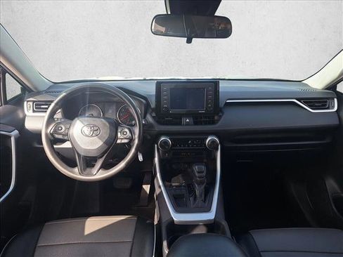 Used 2021 Toyota RAV4 LE w/ Carpet Mat Package (TMS) image 15