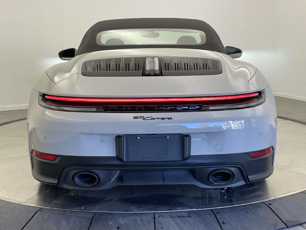 Used 2026 Porsche 911 Carrera RWD image 6