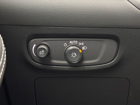 New 2026 Buick Encore GX Avenir w/ Avenir Technology Package AWD/4WD image 22