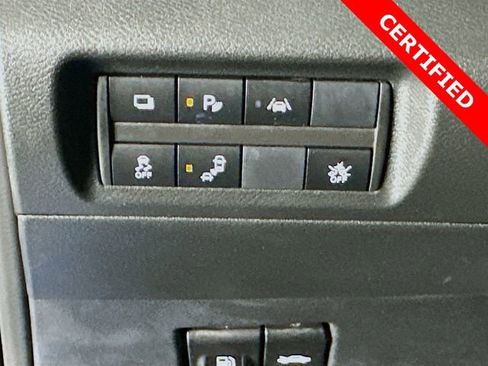 Certified 2024 Nissan Kicks S image 12