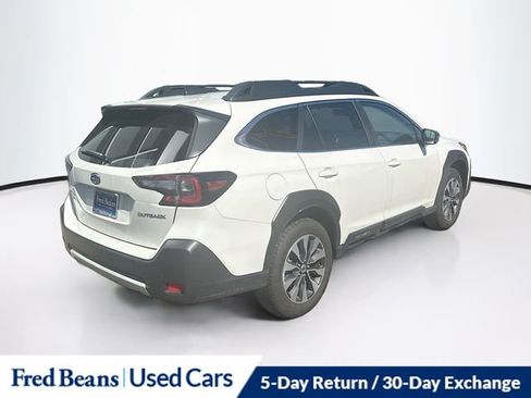 Used 2025 Subaru Outback Limited image 22