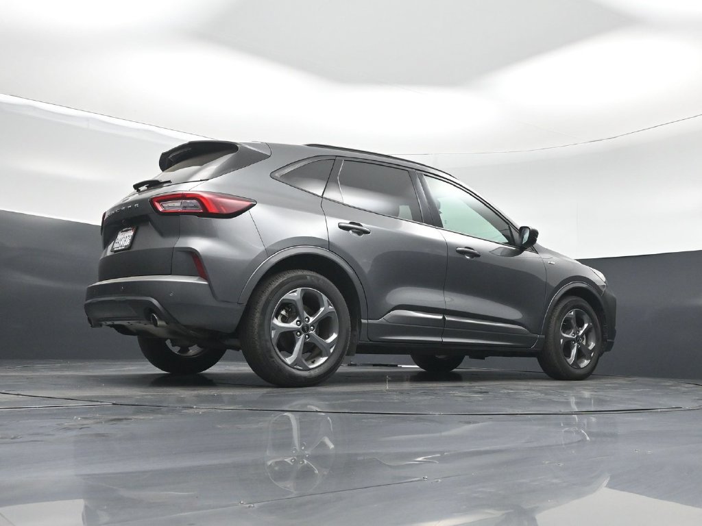 Certified 2023 Ford Escape ST-Line w/ Tech Pack #1 FWD image 50