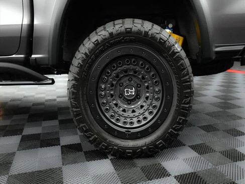 New 2026 Chevrolet Colorado ZR2 w/ Technology Package image 15