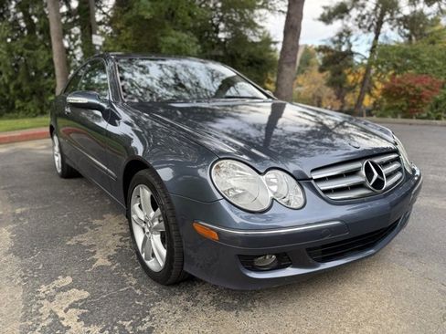 Used 2006 Mercedes-Benz CLK 350 Coupe image 3
