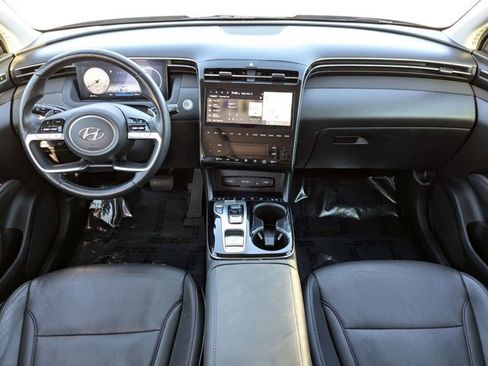 Used 2024 Hyundai Tucson Limited image 18