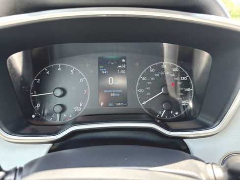 Used 2023 Toyota Corolla SE FWD image 11