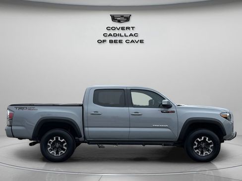 Used 2020 Toyota Tacoma TRD Off-Road image 10
