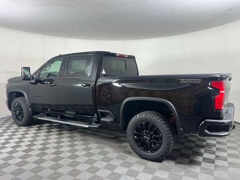 New 2026 Chevrolet Silverado 2500 LTZ w/ Trail Boss Package AWD/4WD image 13