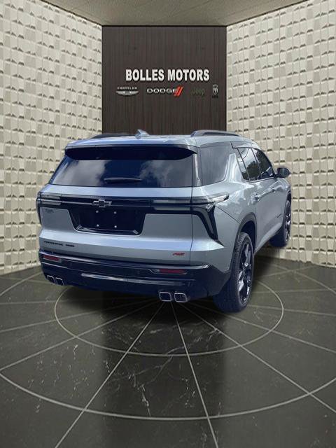 Used 2025 Chevrolet Traverse RS AWD/4WD image 7