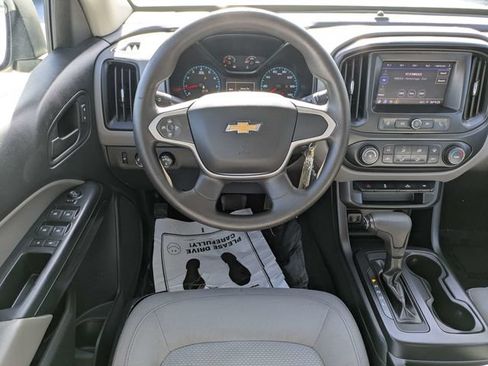 Used 2020 Chevrolet Colorado W/T w/ WT Convenience Package AWD/4WD image 15