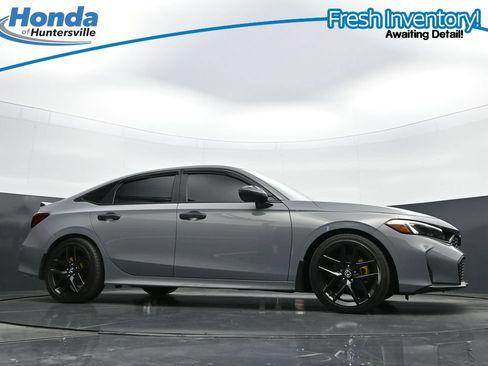 Used 2025 Honda Civic Sport image 42
