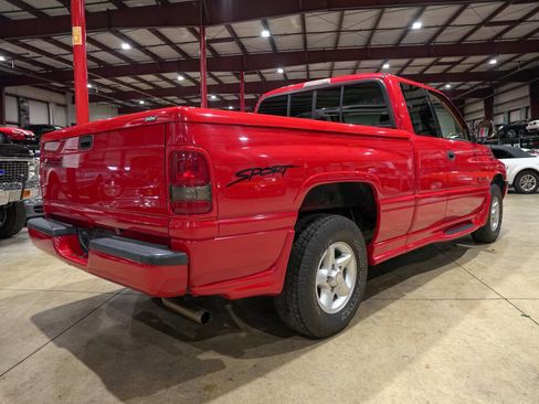 Used 1997 Dodge Ram 1500 Truck 2WD Club Cab image 8