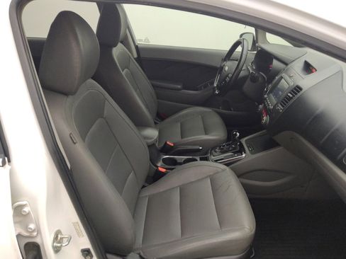 Used 2017 Kia Forte EX FWD image 21