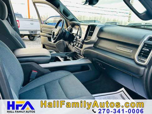 Used 2019 RAM 1500 Big Horn AWD/4WD image 21