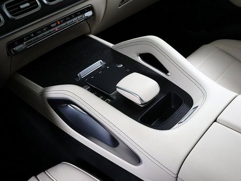 Certified 2026 Mercedes-Benz GLE 450 4MATIC image 26