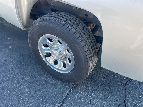 Used 2013 Chevrolet Silverado 1500 LT RWD image 12