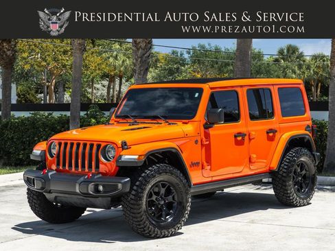 Used 2019 Jeep Wrangler Unlimited Rubicon w/ LED Lighting Group image 1