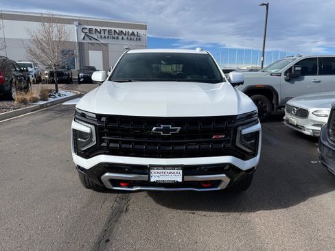 Used 2025 Chevrolet Tahoe Z71 w/ Z71 Off-Road Package image 2