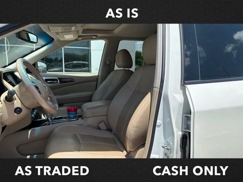 Used 2015 Nissan Pathfinder Platinum FWD image 9