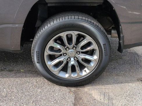 Used 2023 RAM 1500 Laramie AWD/4WD image 10