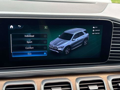 Used 2020 Mercedes-Benz GLE 450 4MATIC image 33