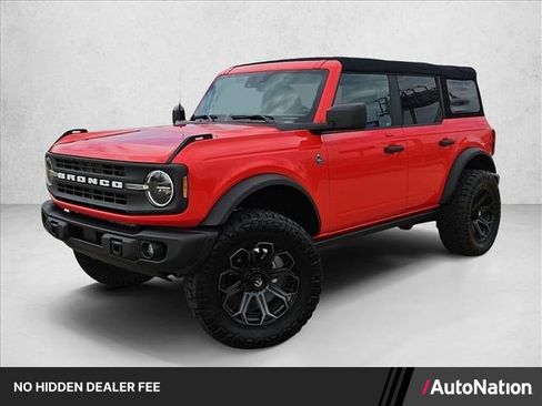 Used 2022 Ford Bronco Black Diamond AWD/4WD image 1