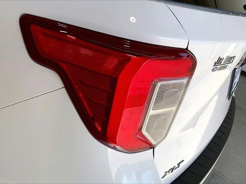 Certified 2023 Ford Explorer XLT w/ Equipment Group 202A image 29