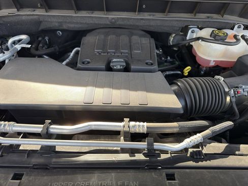 Used 2022 Chevrolet Silverado 1500 Custom image 33