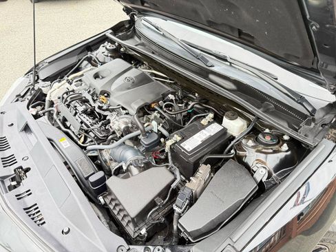 Used 2021 Toyota Camry SE image 63