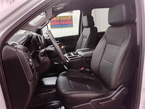 Used 2023 Chevrolet Silverado 2500 W/T w/ WT Convenience Package RWD image 10