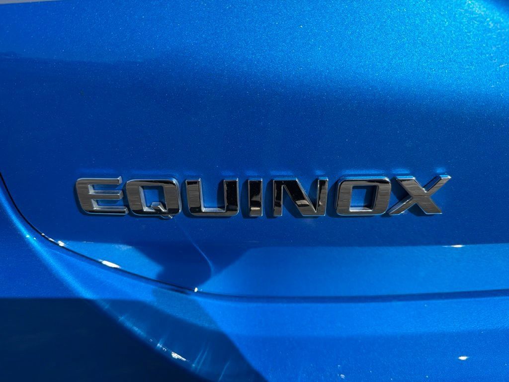 Used 2024 Chevrolet Equinox LT AWD/4WD image 7