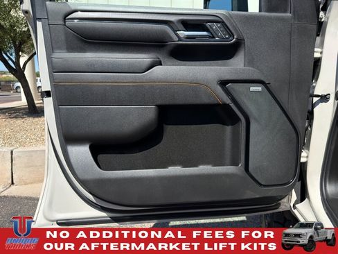 Used 2026 GMC Sierra 2500 AT4 AWD/4WD image 17